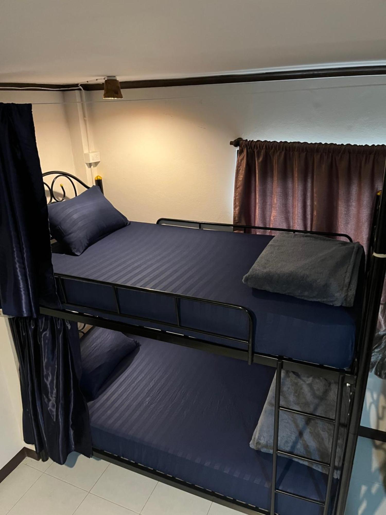 Moon Dolphin Hostel Haad Rin Extérieur photo