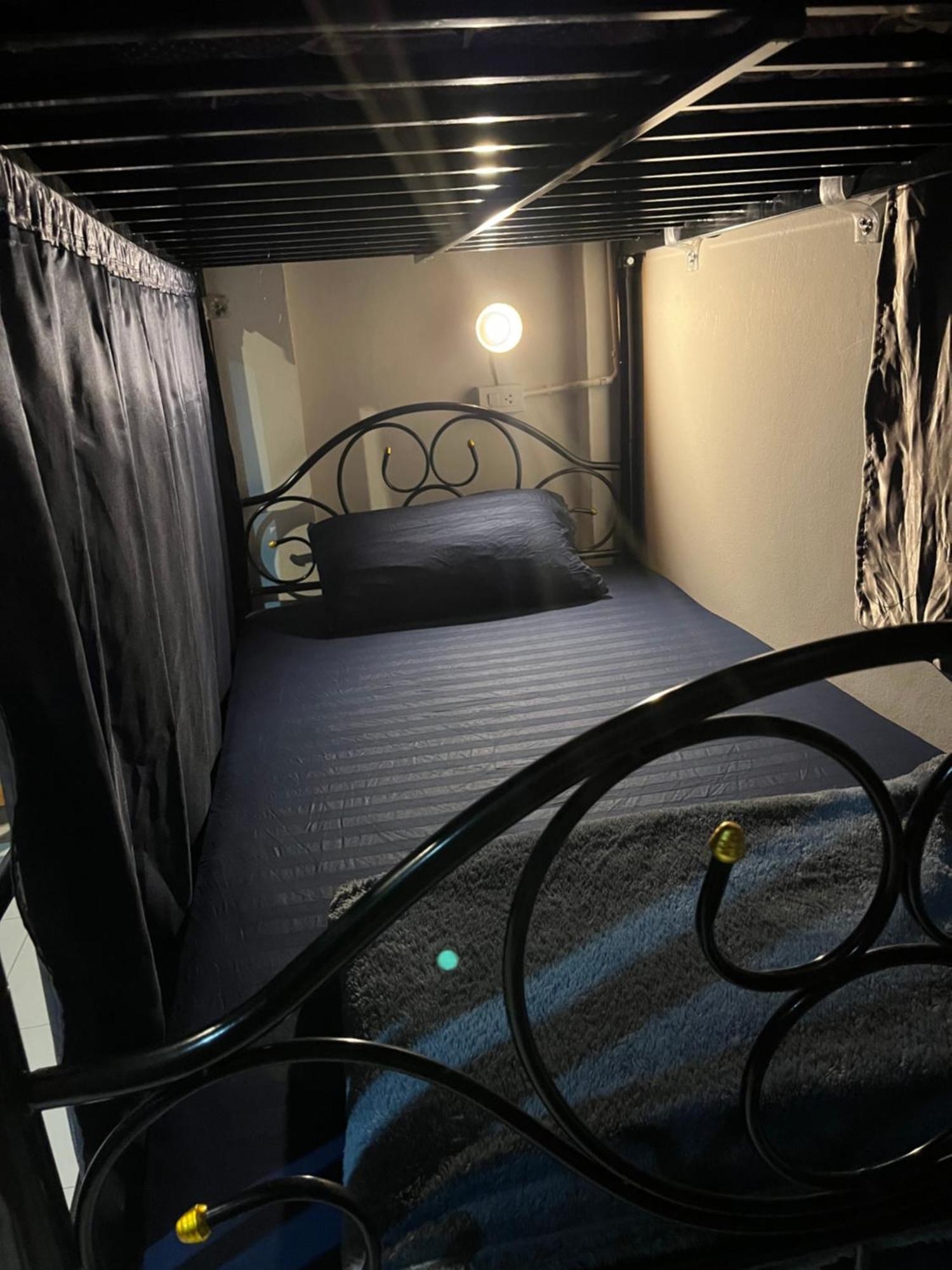 Moon Dolphin Hostel Haad Rin Extérieur photo